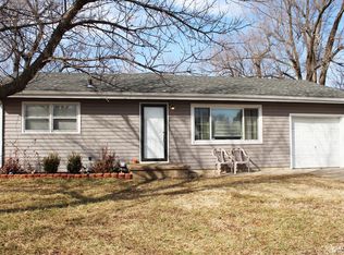 1812 Haskett Ave, Salina, KS 67401