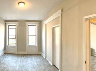 189 Graham Ave #1, Brooklyn, NY 11206