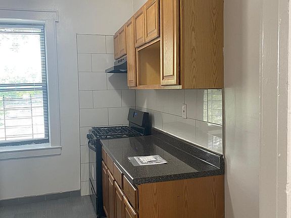 3rd image of 266 4th Ave APT 34A