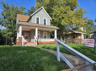 1226 Brown St, Davenport, IA