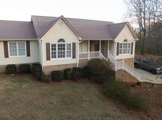 8746 Will Keith Rd, Trussville, AL 35173