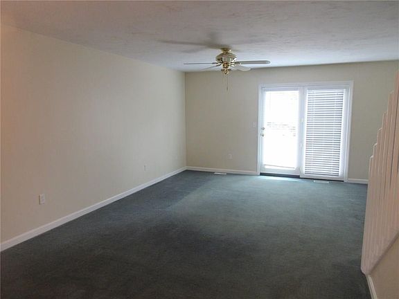 5th image of 165 Holland St Unit 9
