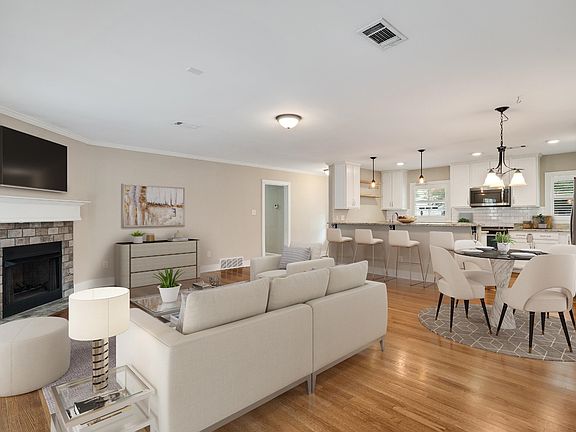 5th image of 4543 Charleswood Ave
