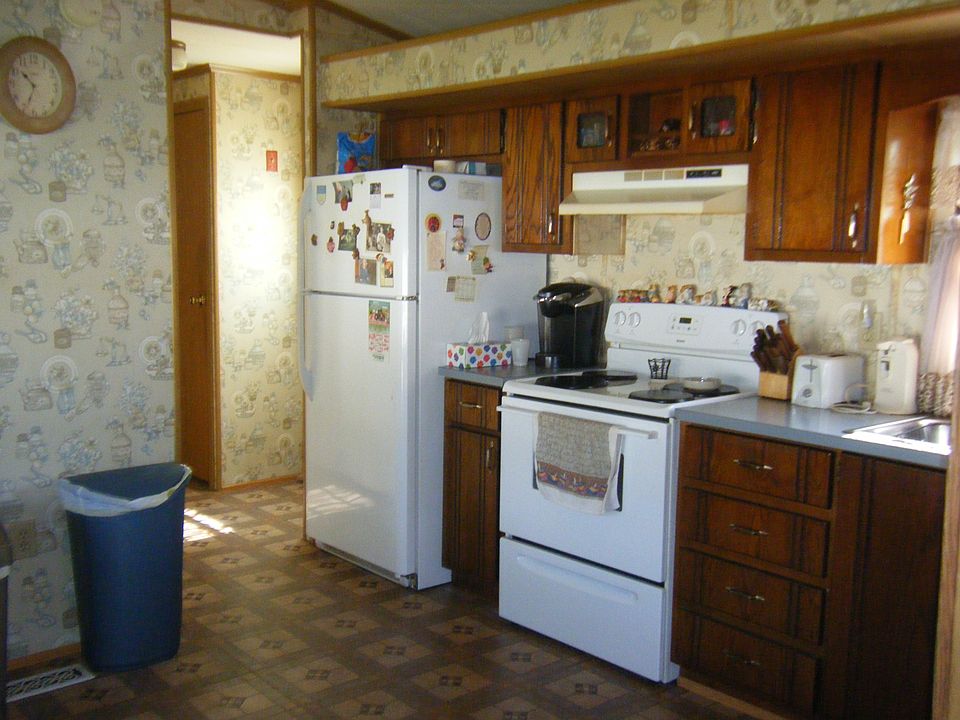 2nd image of 665 Saco St Lot 274