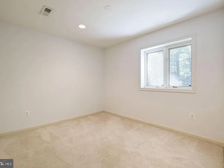 6710 Persimmon Tree Rd — Photo 28