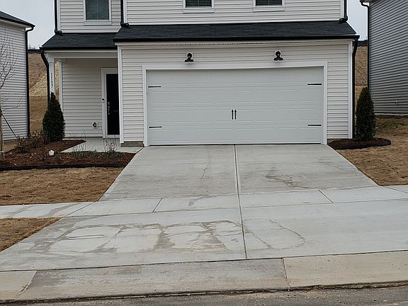 3rd image of 1137 Sawmill Grove Dr