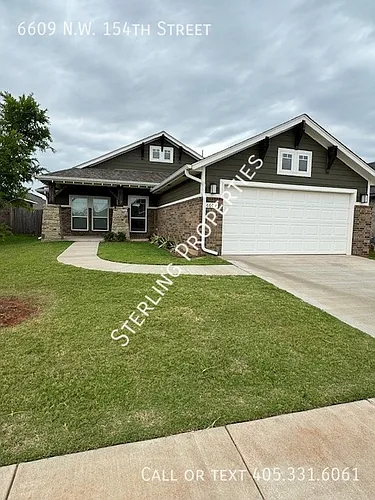 6609 NW 154th St Photo 1