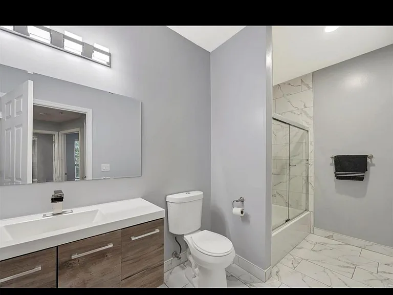 1236 Garden Circle Dr #C — Photo 8