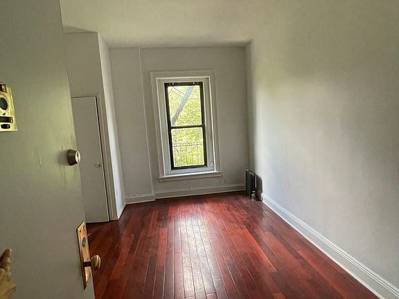 4th image of 345 Franklin Ave #5A