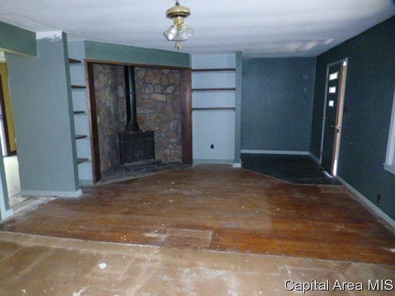 3rd image of 646 Hardin Ave