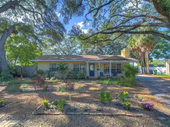 1511 Cameron Ct, Tampa, FL 33629