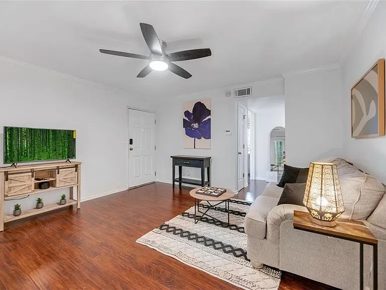 1445 Monroe Dr NE #F15 — Photo 5