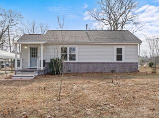 112 Looper Rd, Pelzer, SC 29669