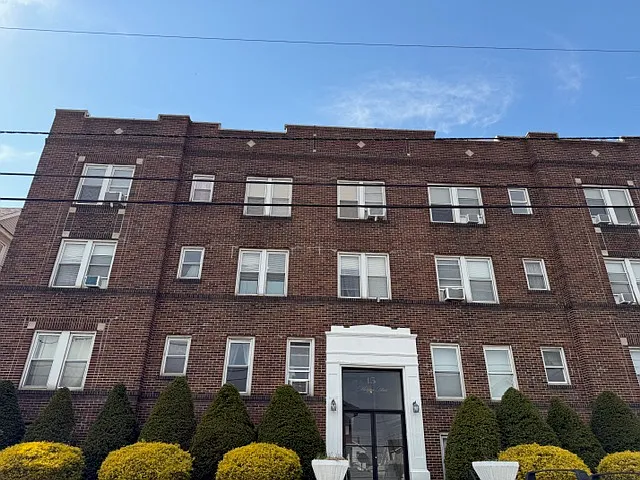 15 Morgan Pl #11 — Photo 11