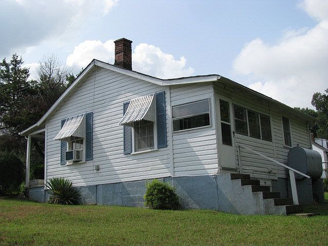 1st image of 1201 Oakgrove Ave