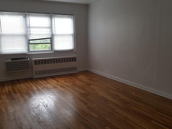 5th image of 6124 217th St Fl 3rd