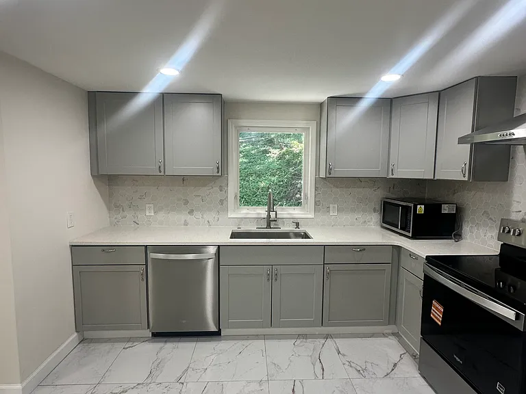 259 Fellows Ave — Photo 7