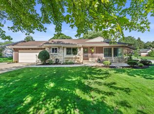 4708 N Parkside Dr, Wauwatosa, WI 53225