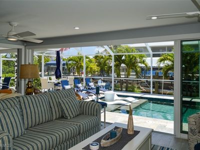 370 Washington Ct, Fort Myers Beach, FL, 33931
