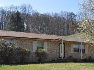 4404 Woodvale Dr, Knoxville, TN 37918