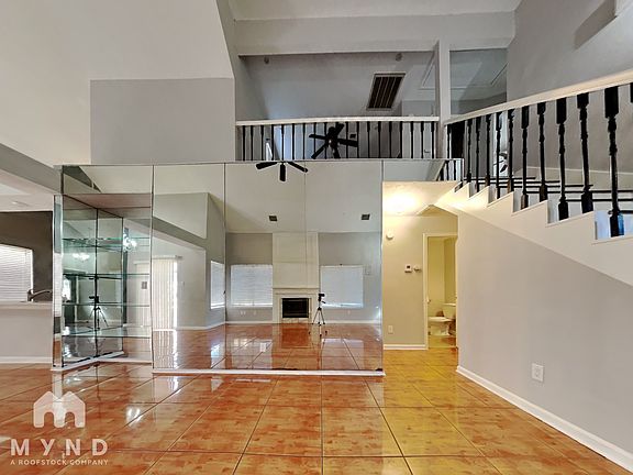 3rd image of 4422 Tracemeadow Dr