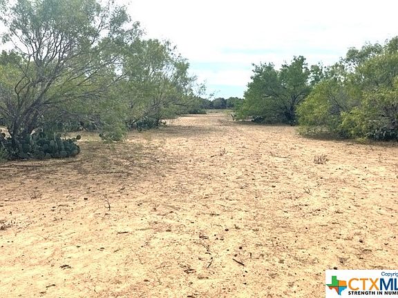 2nd image of 1 County Road 329