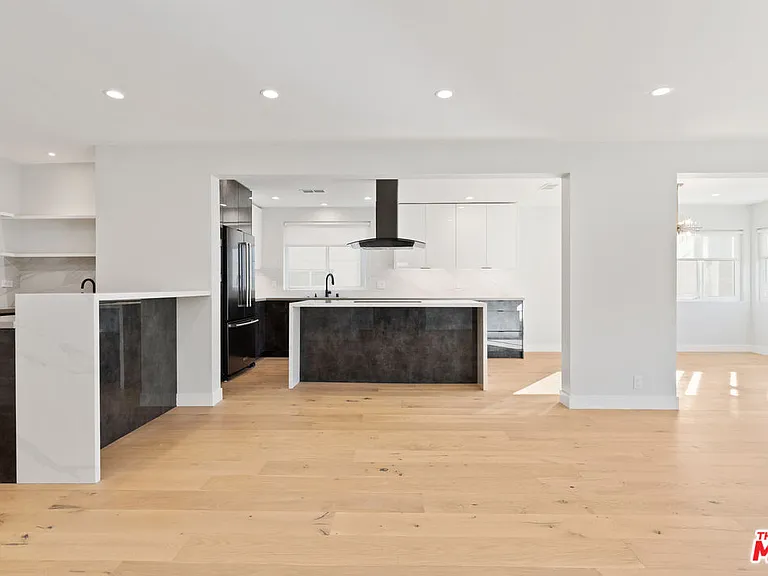 153 S Palm Dr #PENTHOUSE — Photo 5