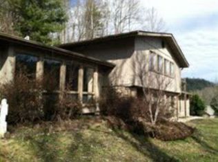 744 Long Creek Rd, Robbinsville, NC 28771