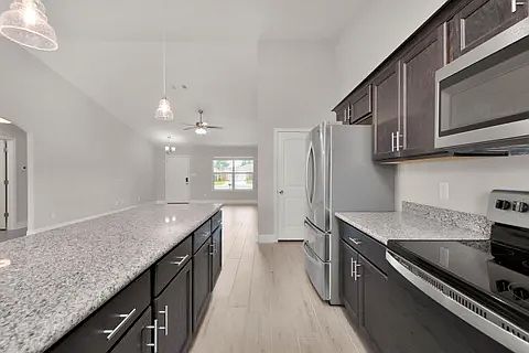 4th image of 4302 Pats Ct