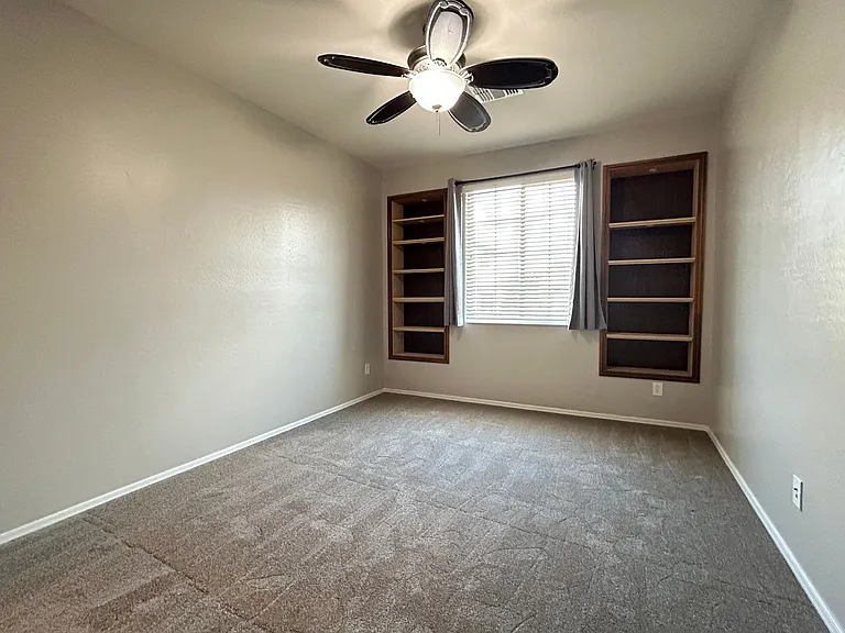3030 E Quartz St — Photo 27