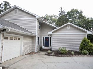 164 Green Lake Rd, Greenville, SC 29607