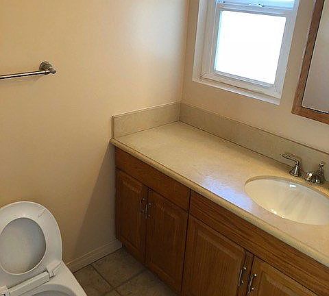 5th image of 6112 Lockhurst Dr