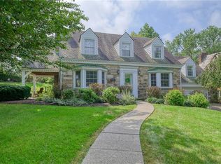 208 Thompson Dr, Pittsburgh, PA