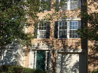 4802 Turnberry Dr, Fredericksburg, VA 22408