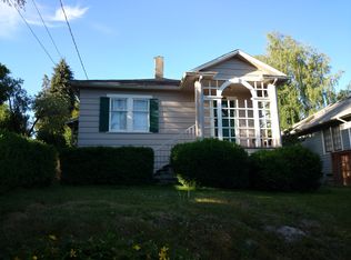 1423 N 53rd St, Seattle, WA 98103