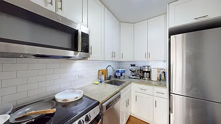 Rented by Bond New York