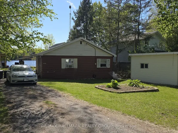 1236 Bayview Dr, Ottawa, ON K0A 3M0