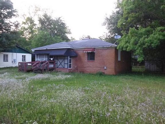 2nd image of 3333 Sunnybrook Ave N