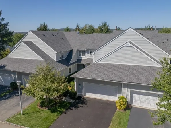 27 Cobblestone Ter, Montville Twp., NJ 07045