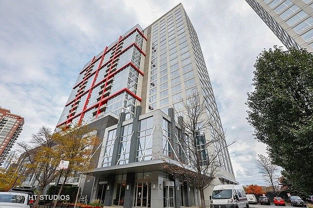 1st image of 1841 S Calumet Ave APT 1803
