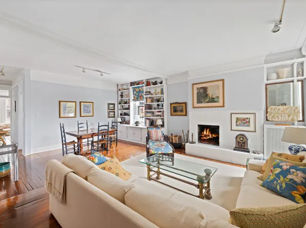 80 Perry Street 5E image 1 of 16