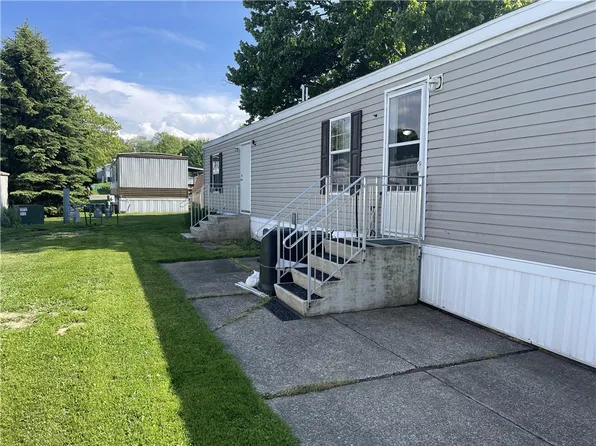 5149 Henderson Rd Lot 86, Erie, PA 16509
