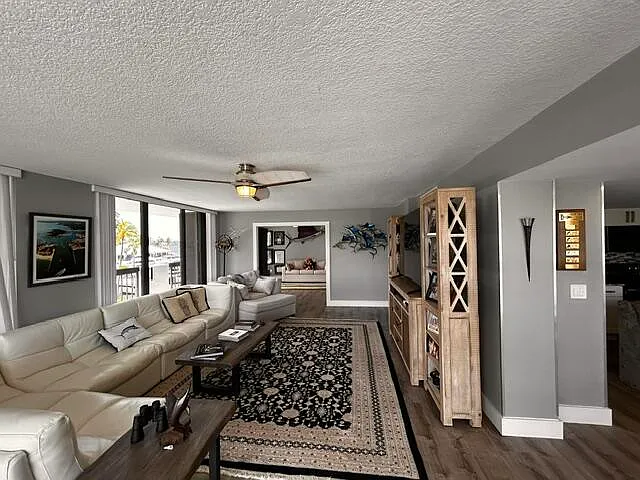108 Lakeshore Dr #338 — Photo 12