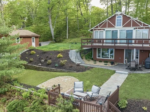 54 Winding Cove Rd, Ashburnham, MA 01430