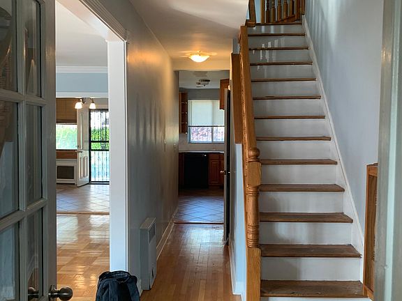 4th image of 1511 Marine Pkwy
