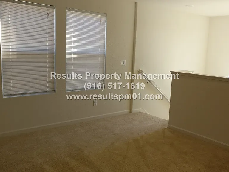 4329 Gentry Way — Photo 40