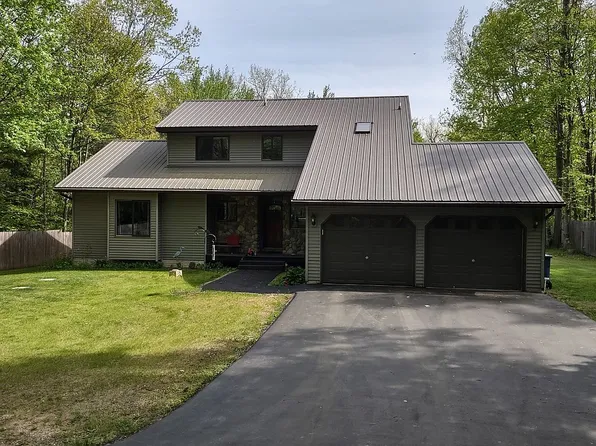 2917 W Howard Rd, Beaverton, MI 48612