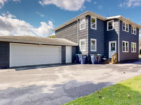 34 Louise Avenue, Lewiston, ME 04240