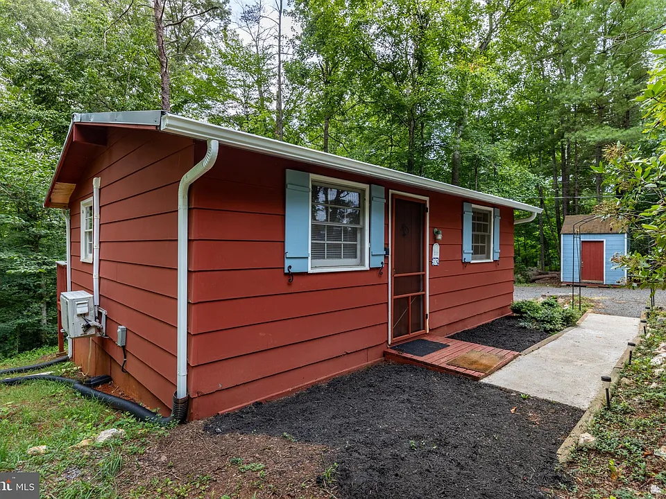 258 Laurel Dr