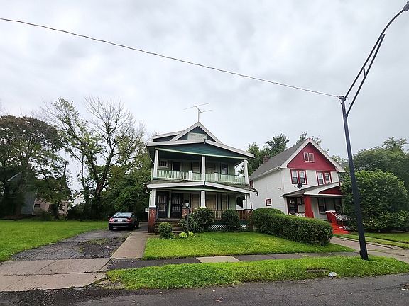 3rd image of 13400 Gainsboro Ave
